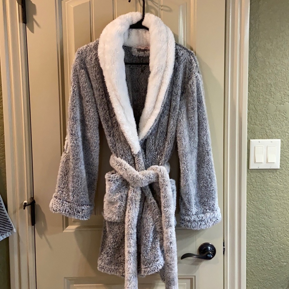 Furry Style Robe by Lazy Chic Brand.  EUC!